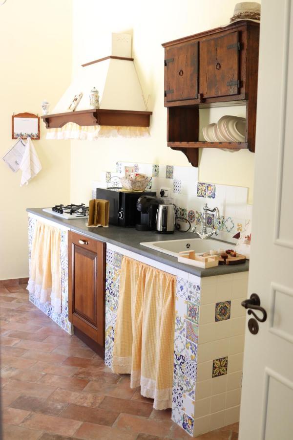 Emy'S Country House Apartment Castellammare di Stabia Exterior photo